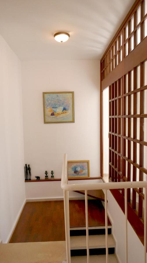 Casa Soleada En Calle Tranquila Seville Exterior photo